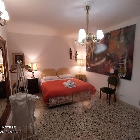Casa Gialla Venetië Buitenkant foto